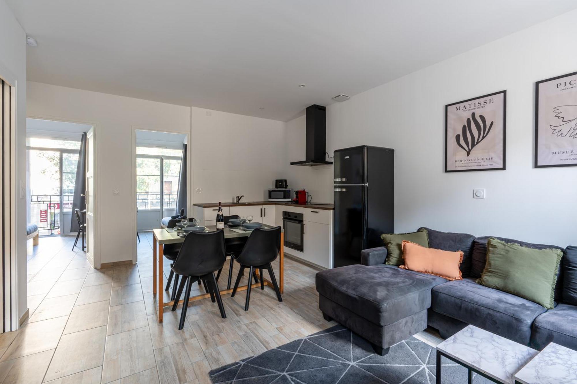 Superbe Appartement Proche Gare Toulon Exterior photo